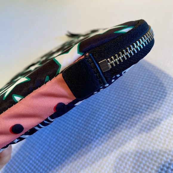 MARC JACOBS B.Y.O.T. TABLET CASE in multicolor - Picture 9 of 10